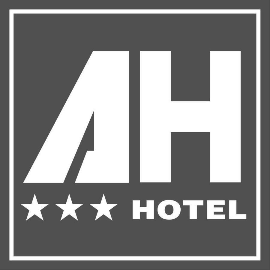 Ah Hotel ซานตาครูซเดอลาเซียร์รา ภายนอก รูปภาพ