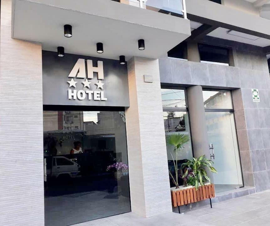 Ah Hotel ซานตาครูซเดอลาเซียร์รา ภายนอก รูปภาพ